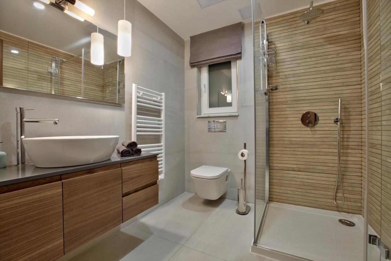 Sea Front Spacious Valletta Views Apartments Sliema Exterior foto