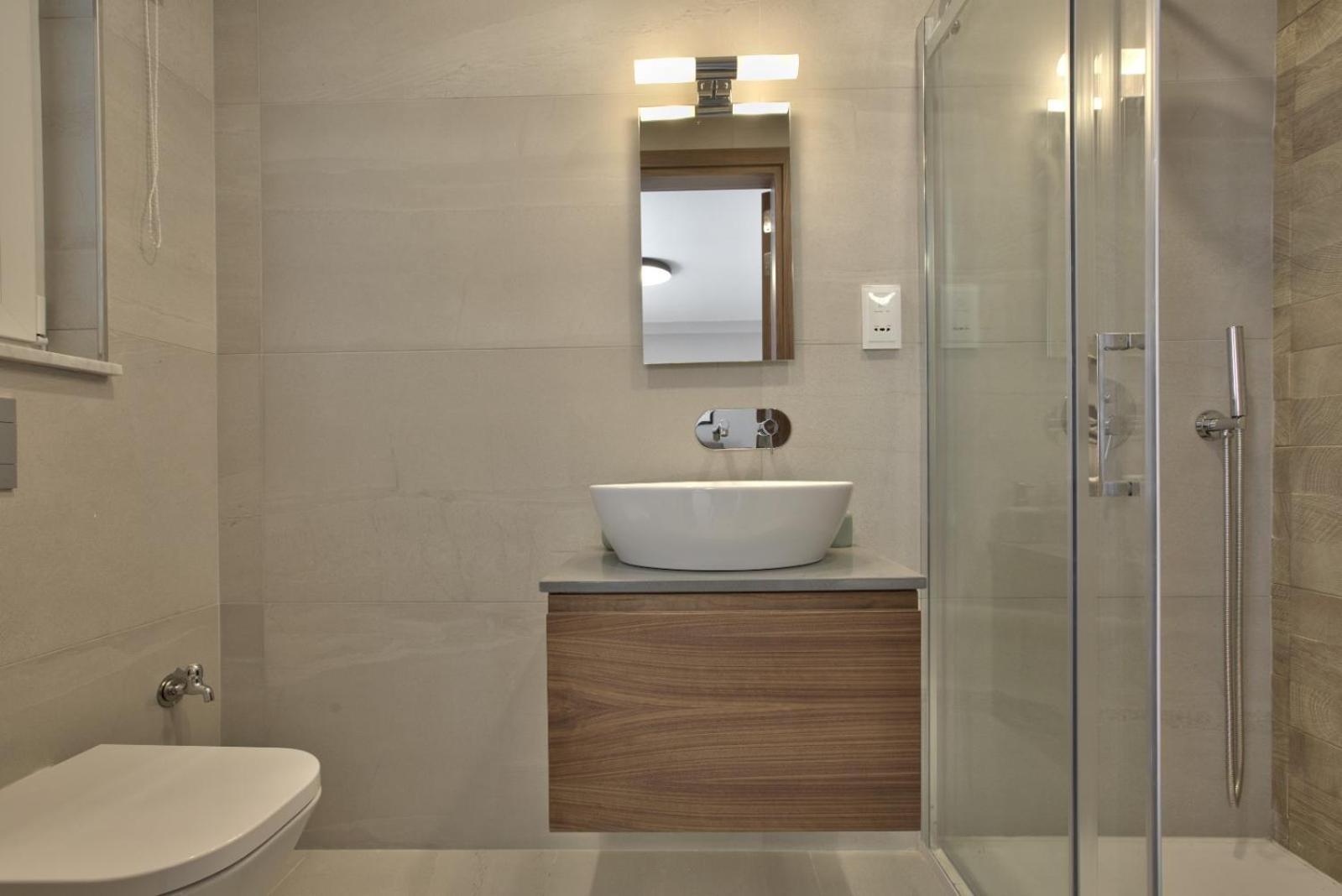 Sea Front Spacious Valletta Views Apartments Sliema Exterior foto